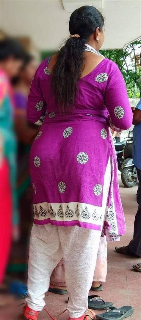 Moti gand wali bhabhi